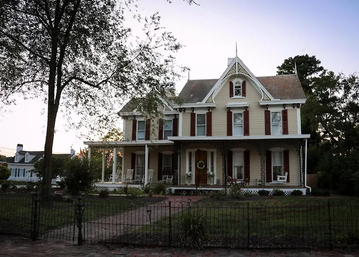 Cypress River Inn & Spa